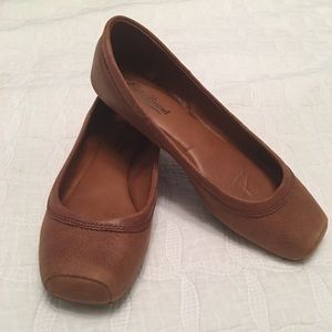 Lucky Brand Leather Flats